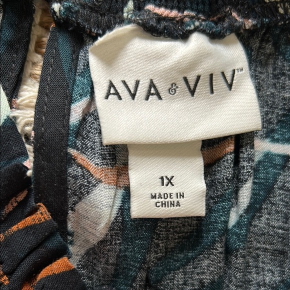 Ava & Viv Black and Orange Patterned Maxi Dress - Picture 5 of 10